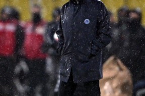 赛地聚焦：亚冠清晨热度飙升，阿斯顿维拉单刀错失，信心回归，纪律约束更严格的简单介绍