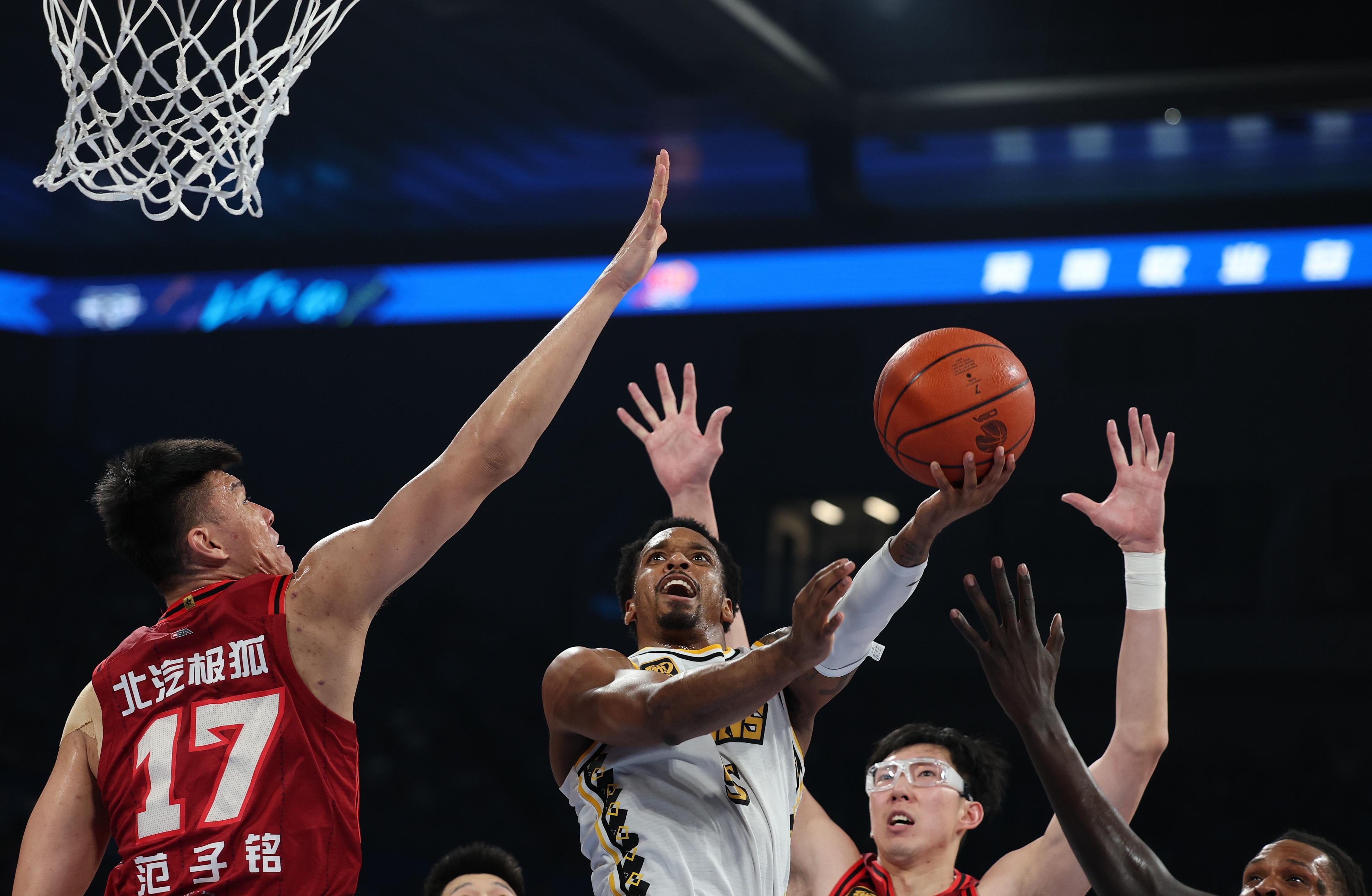 包含浙江队发布备战花絮；今夜强势反弹；全明星赛任务艰巨；控场能力受关注的词条